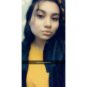 Meet your Posher, Rachel